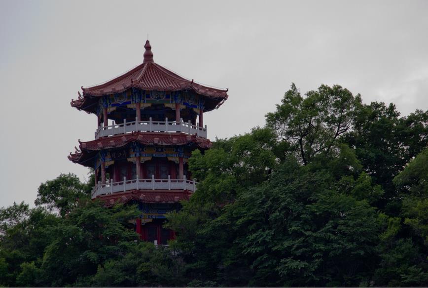 通化市玉皇山之望江樓.jpg